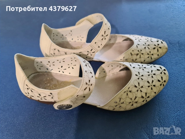 Обувки бели Rieker, снимка 3 - Дамски ежедневни обувки - 54241126