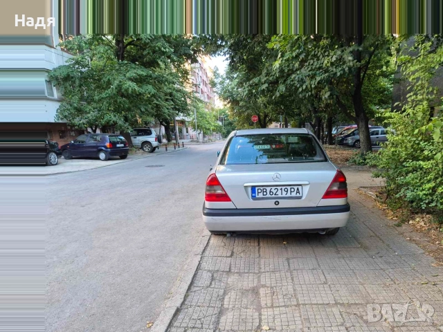 лек автомобил Мерцедес , снимка 6 - Автомобили и джипове - 52839121