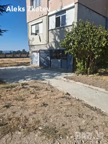 продавам гараж в гр.мъглиж, снимка 12 - Гаражи и паркоместа - 55832826