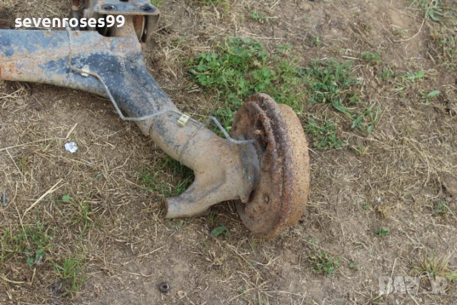 Заден мост Фолксваген Голф 3 комби 1.9 tdi 90hp VW Golf 3, снимка 5 - Части - 50578233