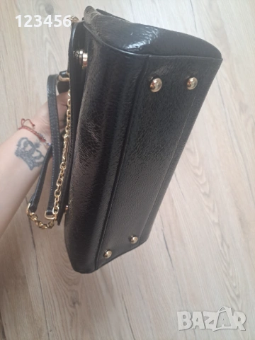 Нова хит чанта , снимка 3 - Чанти - 54113803