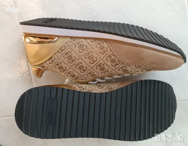 Дамски маратонки Guess , н.36, снимка 3 - Маратонки - 49584221