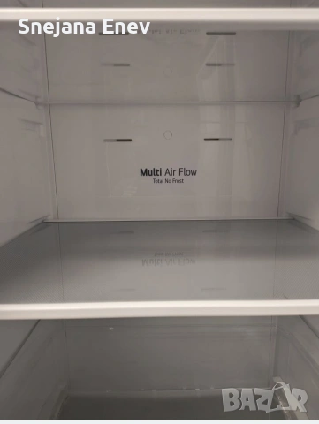 Хладилник с Фризер LG, снимка 3 - Хладилници - 54343227