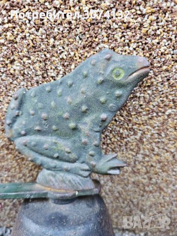 Стара камбанка от чугун, снимка 2 - Антикварни и старинни предмети - 42766417
