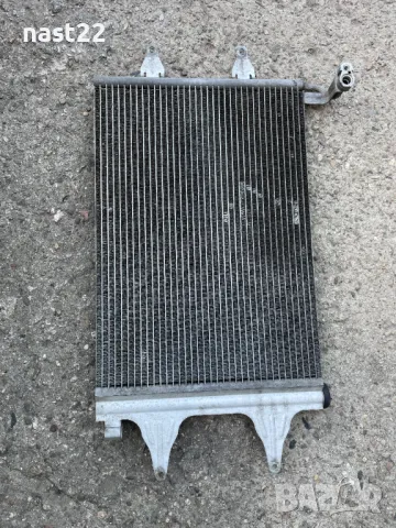 Радиатор климатик от Volkswagen polo/Фолскваген Поло 1,4 тди