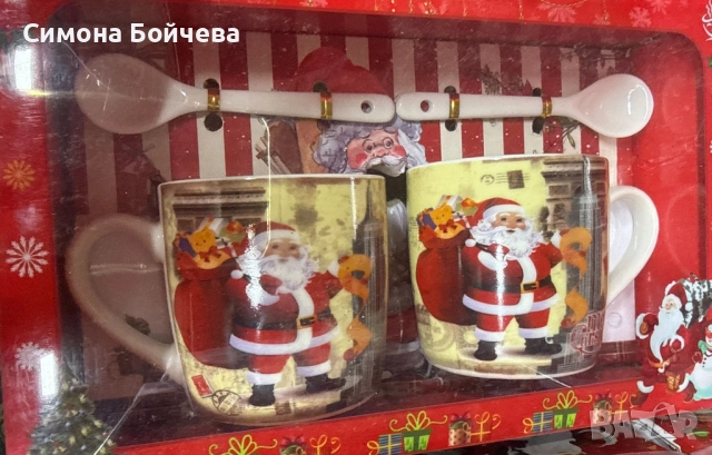 Подаръчен комплект за двама, 2 броя коледни чаши с 2 лъжички.