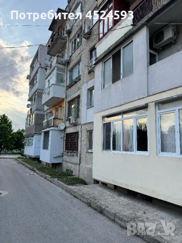 Просторен апартамент за продажба в идеалния център на гр. Тервел, снимка 1