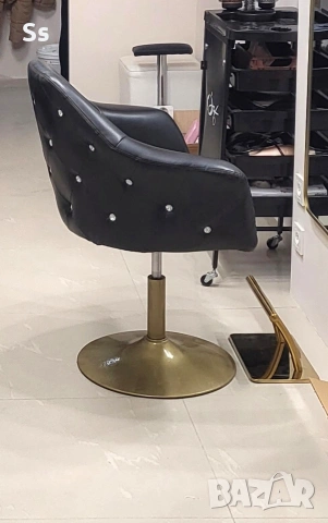 фризьорски стол с кристали и златиста основа , снимка 3 - Столове - 53874601