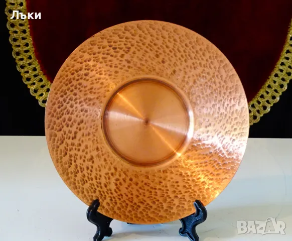 Десертна медна чиния,кована чиста мед. 