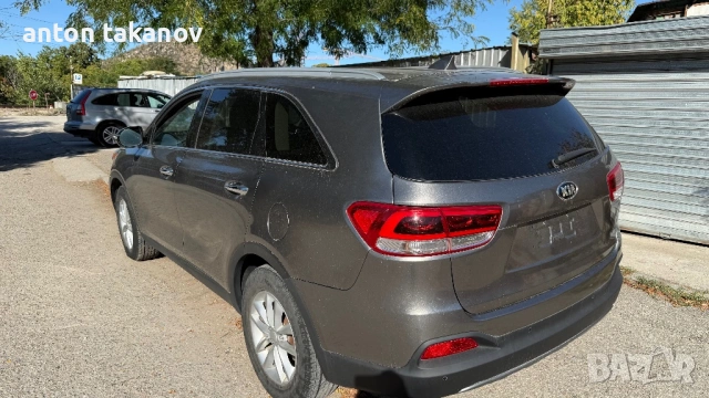 Кия Соренто , снимка 3 - Автомобили и джипове - 53903597