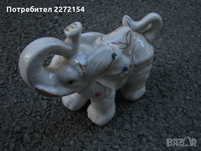 Порцеланова статуетка фигурка с позлата слон