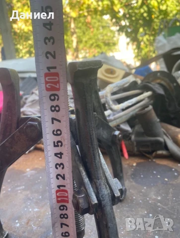 Българска скоба/ три раменна