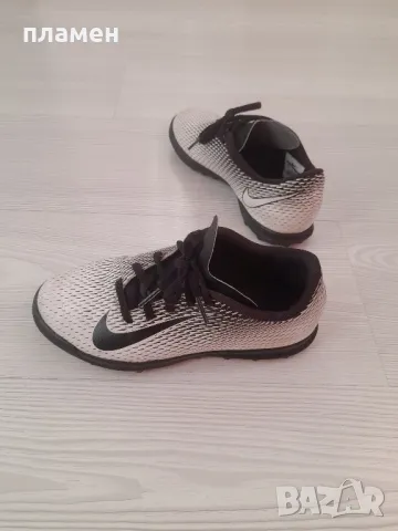 Оригинални спортни обувки NIKE , снимка 2 - Детски маратонки - 49883231