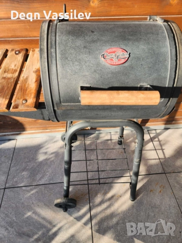 Продавам градинско барбекю Char-Griller Patio