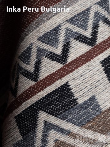  Автентичнo еквадорско унисекс пончо Мапуче, 100% вълна, кафяво, снимка 8 - Пуловери - 37011498