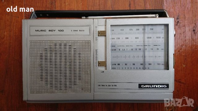Grundig music boy 100, снимка 1 - Радиокасетофони, транзистори - 41137603