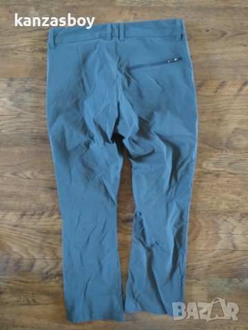 Peak Performance Illusion Cropped Pants Women's - страхотен дамски панталон КАТО НОВ, снимка 8 - Спортни екипи - 36831878