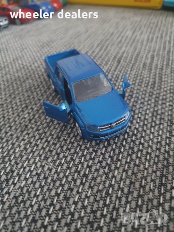 Метална количка Siku - 1443 Volkswagen VW Amarok TDI в мащаб 1:55, снимка 2 - Колекции - 38457408