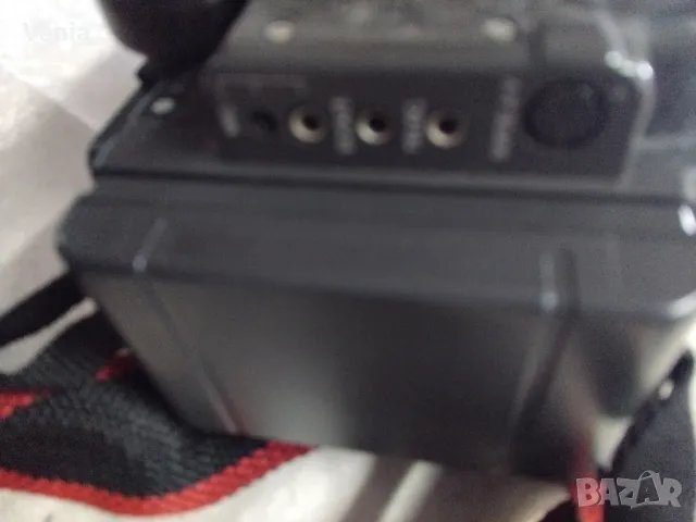 Видеокамера JVC, снимка 3 - Камери - 49397991