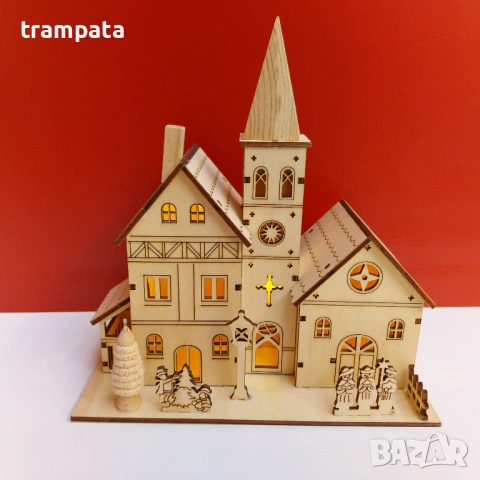 НАЙ ДОБРАТА ОФЕРТА Декоративна  дървена къща с осветление