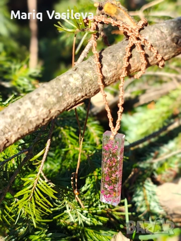 ръчно изработени макраме колиета с UV смола, снимка 3 - Колиета, медальони, синджири - 53107780