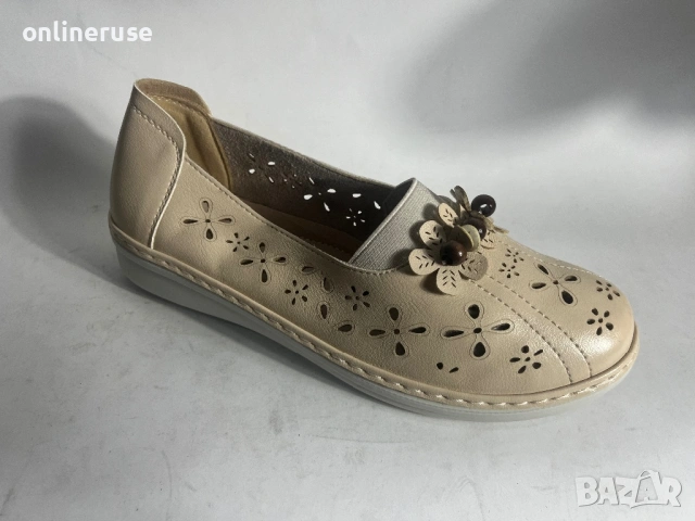 Дамски обувки беж