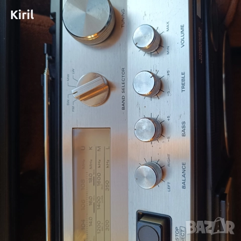 Hitachi TRK 8080E, снимка 8 - Радиокасетофони, транзистори - 52957591