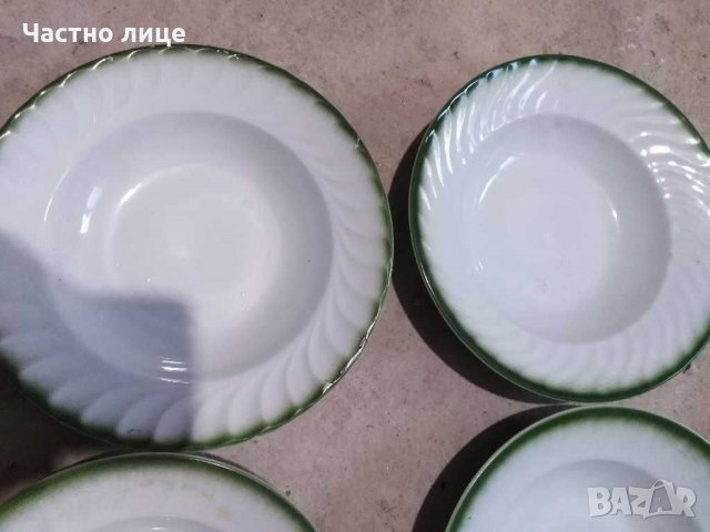 Български Цветни порцеланови чиний , снимка 3 - Чинии - 31715408