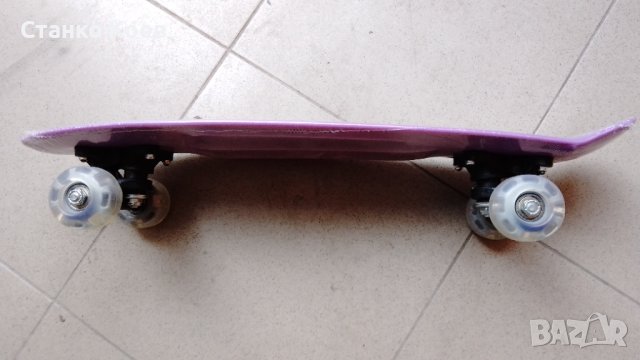Детски скейтборд с PU амортисьори - НОВ, снимка 4 - Скейтборд, ховърборд, уейвборд - 40346262