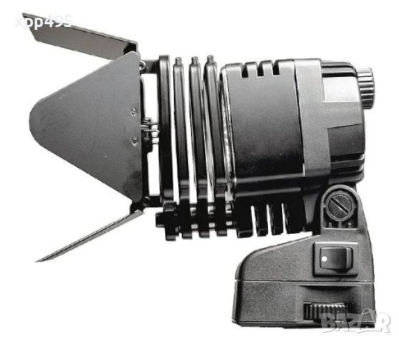 Logocam ZOOM Pro осветление за видеозаснимане като нов, снимка 4 - Светкавици, студийно осветление - 40696484