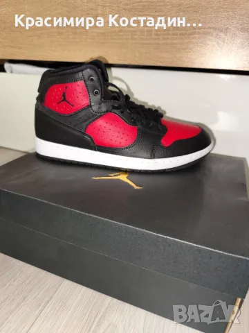 ЧИСТО НОВИ Nike Air Jordan Access "Bred" – Номер 42 (Оригинални), снимка 2 - Кецове - 56102793