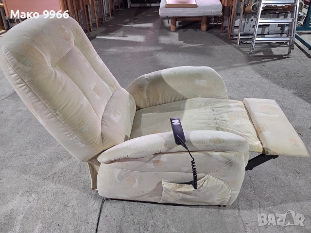 Релаксиращ стол,кресло,фотьойл,музика, снимка 4 - Дивани и мека мебел - 52653648