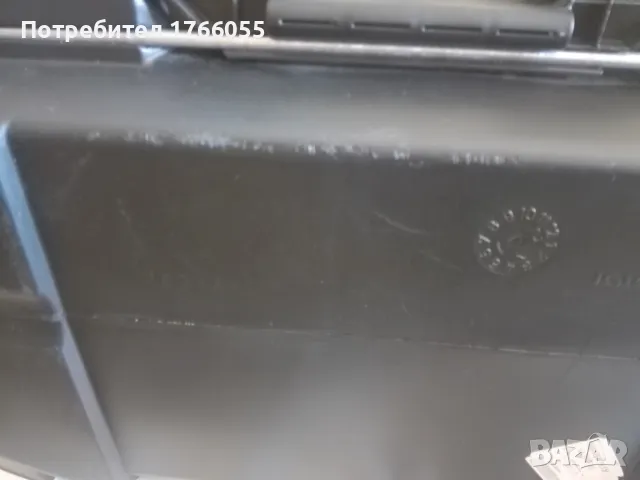 Хладилна чанта на колела Igloo 60 QT Sunset  -леки външни забележки, снимка 14 - Хладилни чанти - 50019256