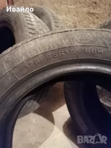 Продавам 2 броя летни гуми 175.65.15 Goodyear , снимка 3 - Гуми и джанти - 48219428