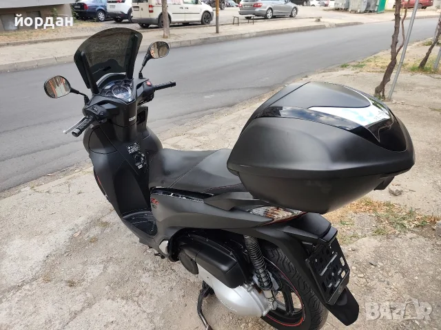 honda sh 300i ABS, LED, Keyless , снимка 9 - Мотоциклети и мототехника - 56201286