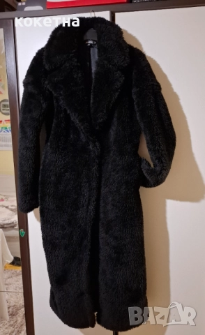 Missguided мъхесто палто, снимка 6 - Палта, манта - 52136937