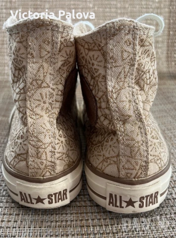 Скъпи златисти кецове CONVERSE оригинал, снимка 5 - Кецове - 50477480