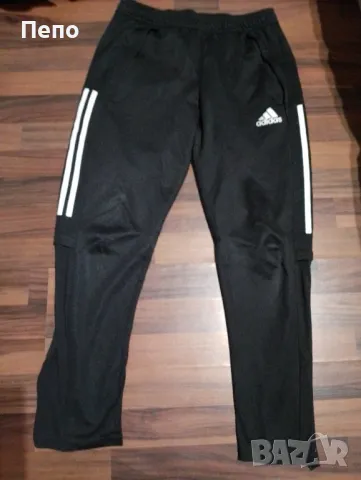 Долнище Adidas , снимка 1 - Спортни дрехи, екипи - 47487138