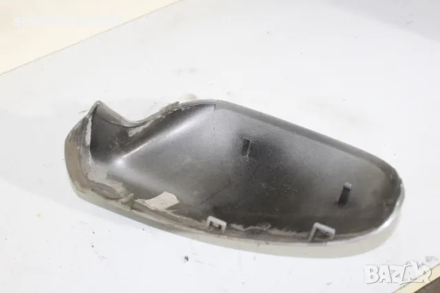Капачка огледало дясна Пежо 307 св комби 2002 1.6i Peugeot 307SW, снимка 2 - Части - 48253026