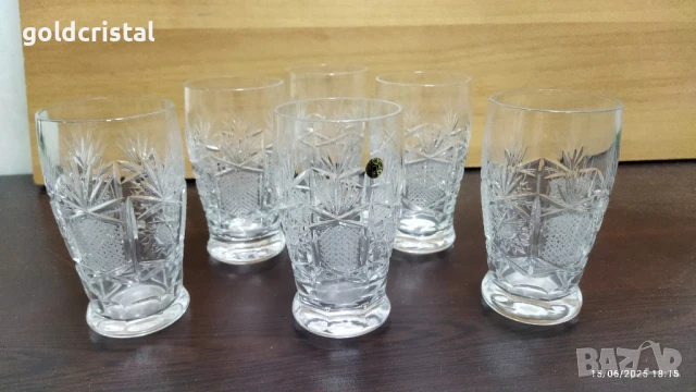 кристални чаши за вода 
