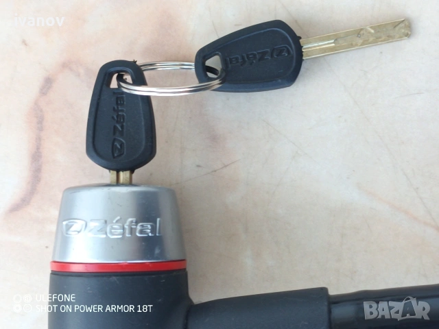 Катинар за велосипед или мотоциклет, 1.10м, диаметър 20 мм, 2 ключа, , снимка 4 - Велосипеди - 54158732