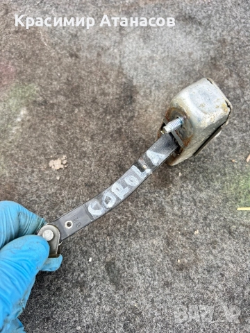 Ограничител врата преден десен за Тойота корола версо. 2004-2008г, снимка 2 - Части - 52556211