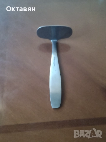 Детска лъжичка, буталка , снимка 2 - Прибори за хранене, готвене и сервиране - 52809417