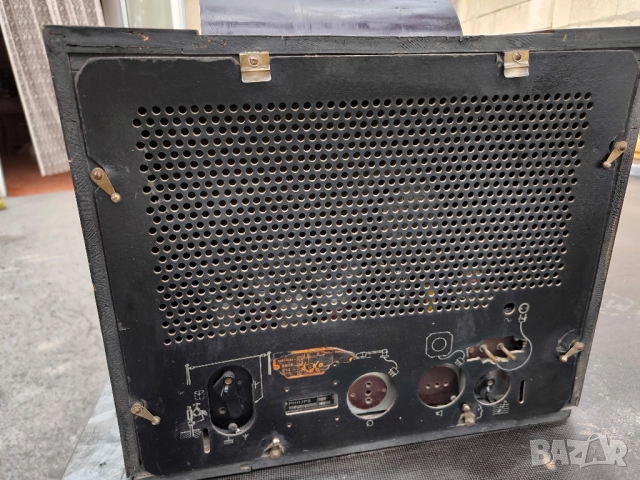 Philips type 695A-20 винтиж радио, снимка 7 - Радиокасетофони, транзистори - 51724952