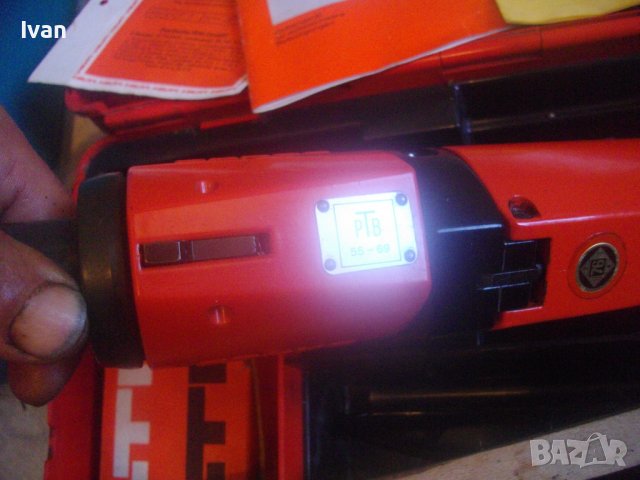 HILTI DX400 B-Пистолет Директен Монтаж В Бетон и Метални Конструкции-Комплект Аксесоари-Почти Нов, снимка 15 - Други инструменти - 42446051