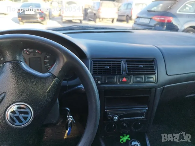 Капарирана/Продадена !!!Продавам голф 4 1.4 16 v ,бензин/газ, снимка 9 - Автомобили и джипове - 45504963