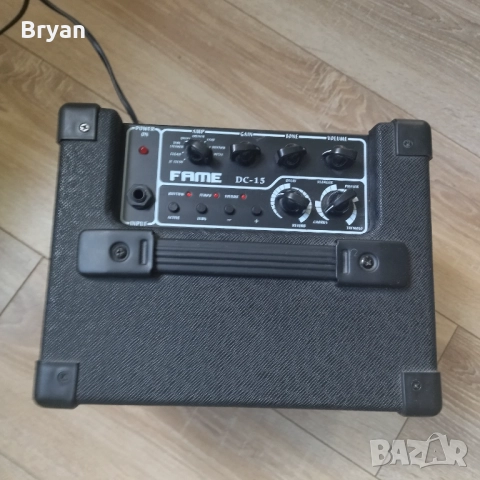 Fame DC15 малък modeling усилвател за китара, снимка 2 - Китари - 52990625
