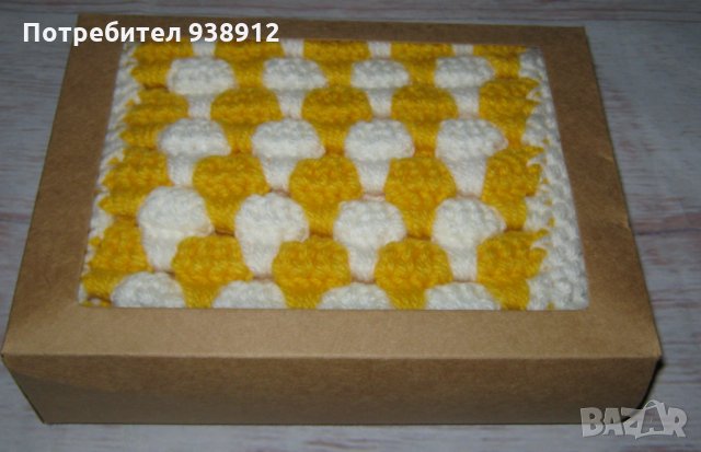 Дамски зимен шал "Сладолед" в бяло и жълто