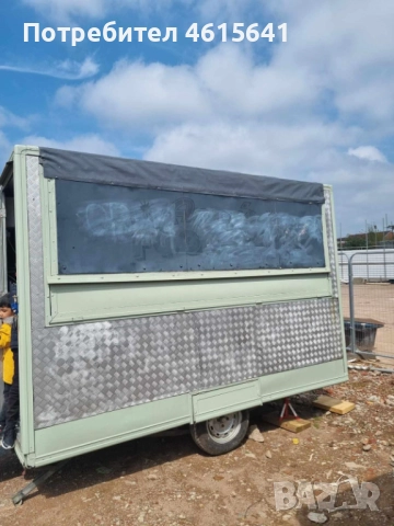 Продавам караванка за бързо хранене 