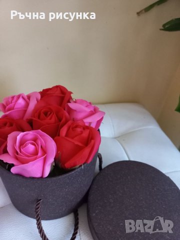 Рози в кутия налично 